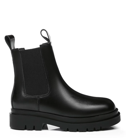 black chunky Chelsea boot