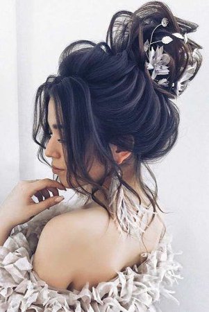 Stunning Prom Hairstyles For Long Hair For 2019
