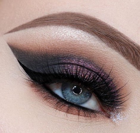 Purple/Black Smokey eye makeup