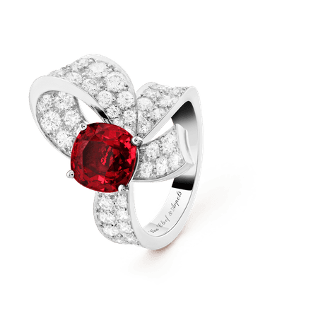 Van Cleef & Arpels, Boucle solitaire ruby ring