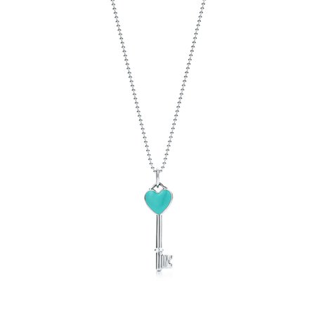 Tiffany Keys heart key pendant in sterling silver, mini. | Tiffany & Co.