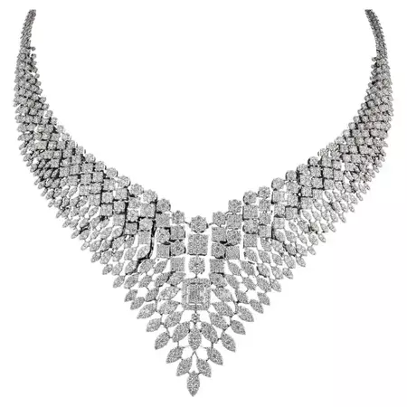 Natural 23.20 Carat Diamond Choker Necklace 18 Karat White Gold Handmade Jewelry For Sale at 1stDibs