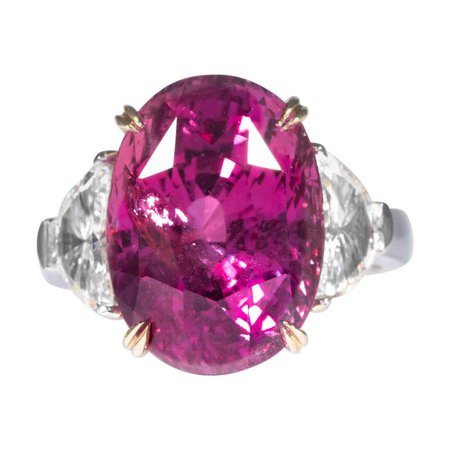 Shreve, Crump and Low 16.95 Carat Pink Sapphire Sapphire and Diamond Platinum Ring For Sale at 1stDibs