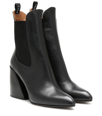 Wave leather ankle boots