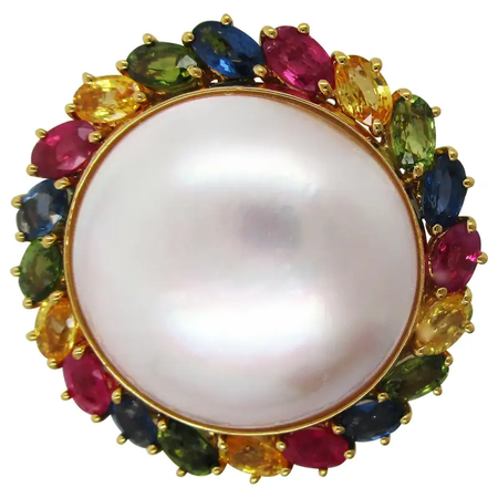 18 Karat Gold Mabe Pearl Rainbow Orient Multi-Color Sapphire Brooch Pin