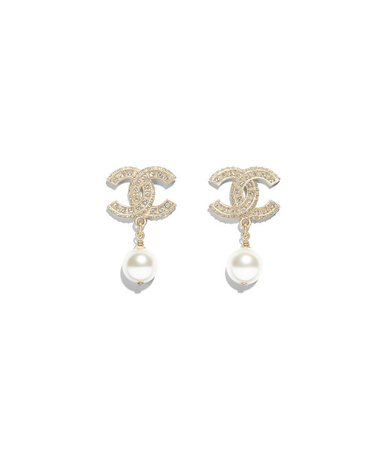 Chanel Gold Pearl Earrings