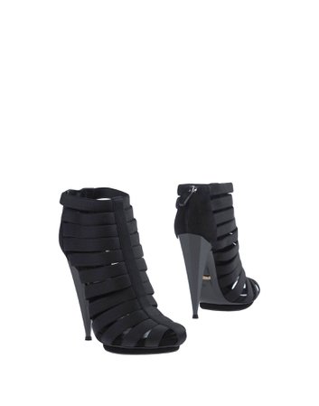 Gucci Ankle Boot - Women Gucci Ankle Boots online on YOOX United States - 11391757KK