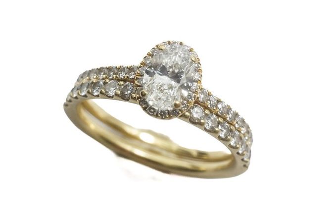 18k Yellow Gold 0.50ct SI2 Diamond Engagement Ring & Half Eternity Diamond Band | Hardly Ever Worn It