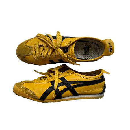 Onitsuka Tiger Women's Black and Yellow Trainers | Depop