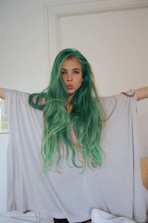 71 Green Hair Dye Ideas That You Will Love - Style Easily
