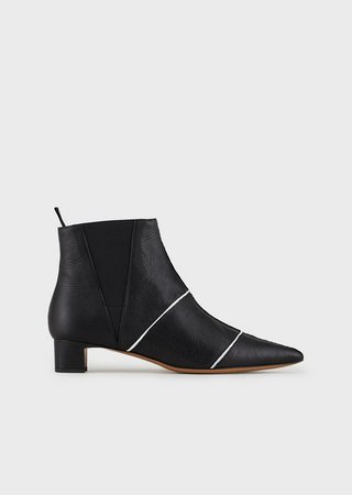 Pointed Leather Ankle Boots With Piping