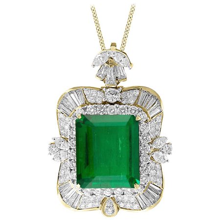 AGL Certified Minor 23.84 Ct Colombian Emerald and Diamond Pendent/Necklace Estate For Sale at 1stDibs