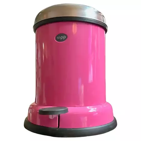 Holger Nielsen VIPP Denmark Carnation Pink Step Wastebin Trashcan, Denmark, 1939 For Sale at 1stDibs | hot pink trash can, pink trash can