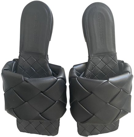 Lido Black Leather Sandals
