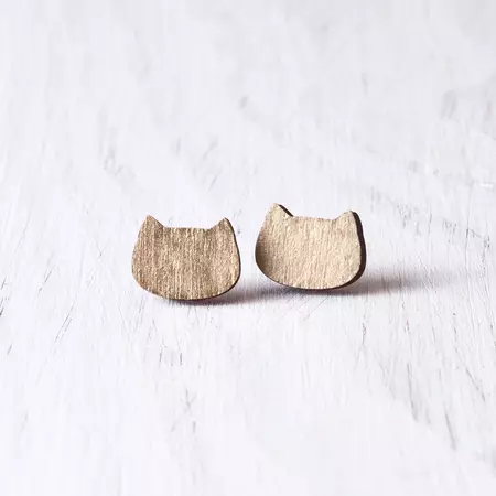 wood gold cat earrings