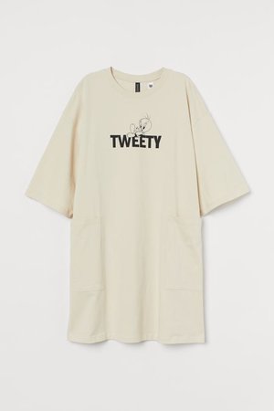 Oversized T-shirt Dress - Light beige/Looney Tunes - Ladies | H&M US