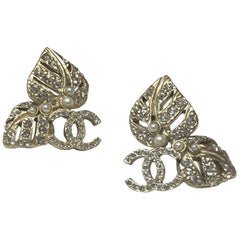 Chanel Earrings - 42 For Sale at 1stdibs