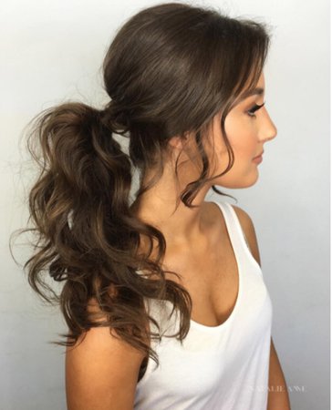 brunette ponytail