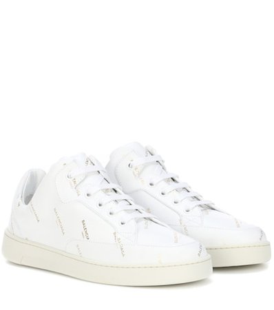 Base printed leather sneakers