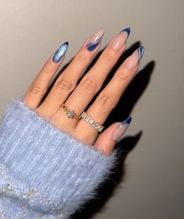 74+ Aquarius Nails That Are As Quirky As They Are - TheFab20s