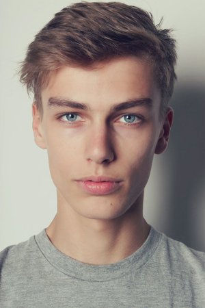 Marc Schulze | Model Wall - Male | Haircuts for men, Model face, Short hair cuts