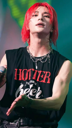 hwang hyunjin red hair