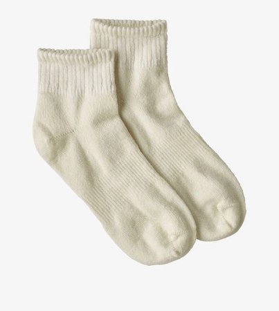 cream ruffle socks