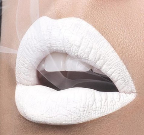 white lipstick 💄