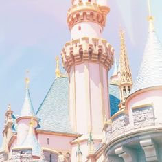 sleeping beauty castle | Disney aesthetic, Disney dream, Sleeping beauty castle