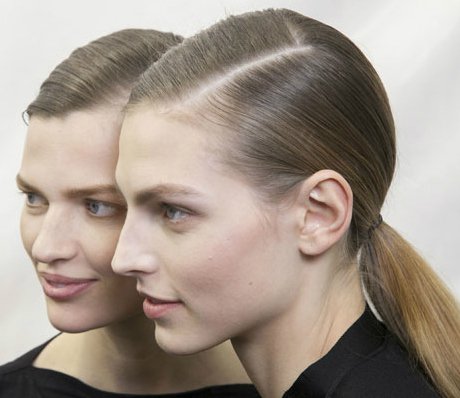 How To Do a Runway-Inspired Low Ponytail | StyleCaster