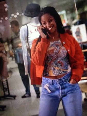 Dionne (clueless) casual mall look