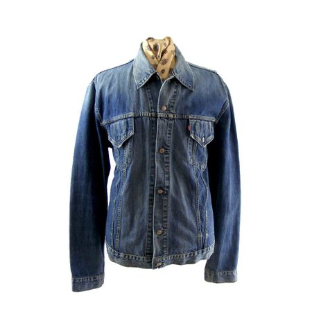 2_pocket_Levi_jacket@price35product_catmenmens-jacketsdenim-jacketsclassic-denimpa_colorblueatt_sizeLatt_era90stimestamp1442934443.jpg (1900×1900)
