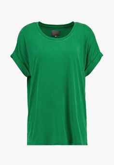 Culture KAJSA - T-shirt - bas - verdant green - Zalando.se