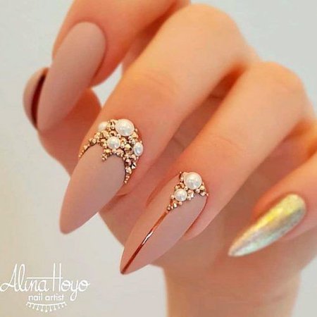 nails glamorous