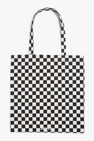 Tote bag - Black and white checks - Bags - Monki WW