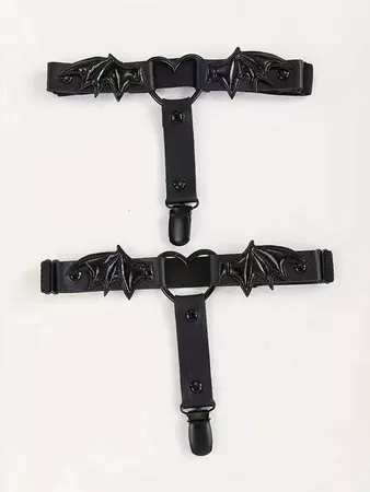 Is That The New Goth 2pcs Heart-ring & Bat Decor Garter Belt ??| ROMWE USA
