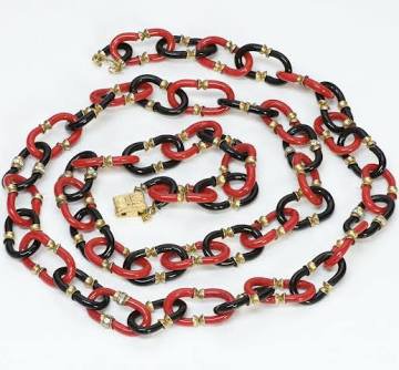 red chanel chain necklace