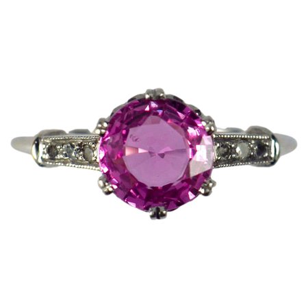 Pink Sapphire White Diamond Platinum Solitaire Ring For Sale at 1stDibs