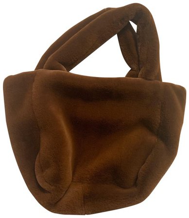 toteme-grado-faux-fur-bronze-a-rich-brown-shoulder-bag-0-1-540-540.jpg (467×540)