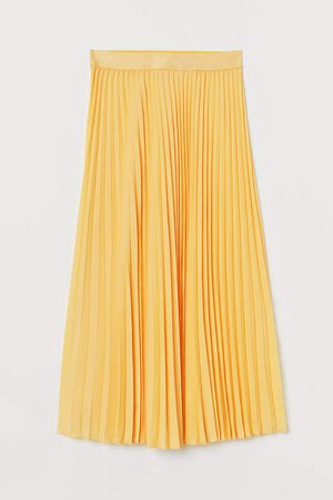 Pleated Skirt - Yellow