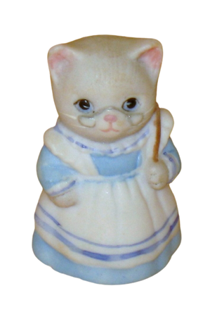 vintage kitty cucumber mrs fitch thimble