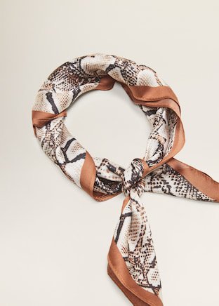 Snake print scarf - Women | MANGO USA