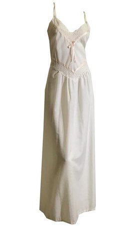 Romantic White Cotton Nightgown and Jacket Peignoir Set with Lace and – Dorothea's Closet Vintage
