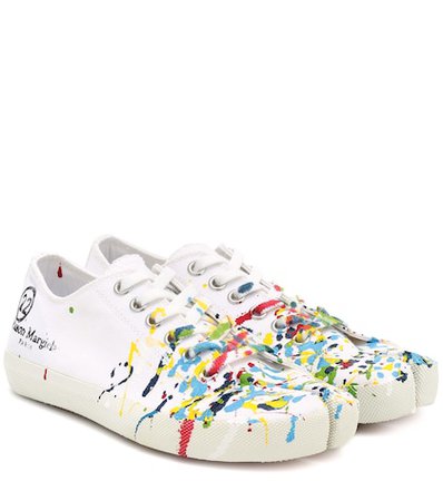 Canvas sneakers