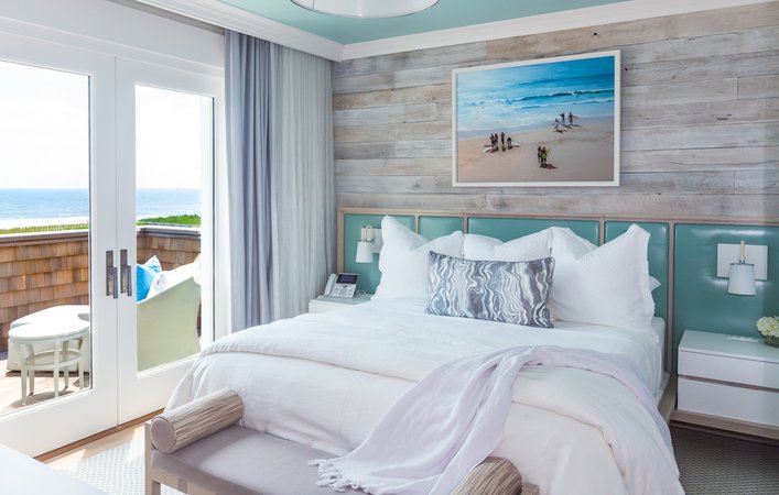 Suite-bedroom-interior_Dune-Deck1.jpg (1280×815)