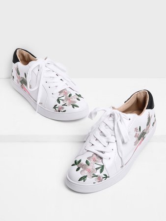 Calico Embroidered Lace Up Sneakers