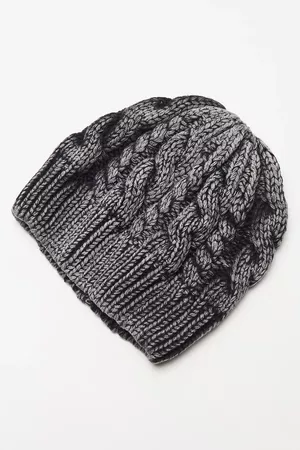 Dyed Cable Knit Beanie | Urban Outfitters