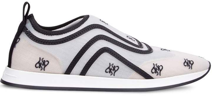 slip-on Karligraphy motif sneakers