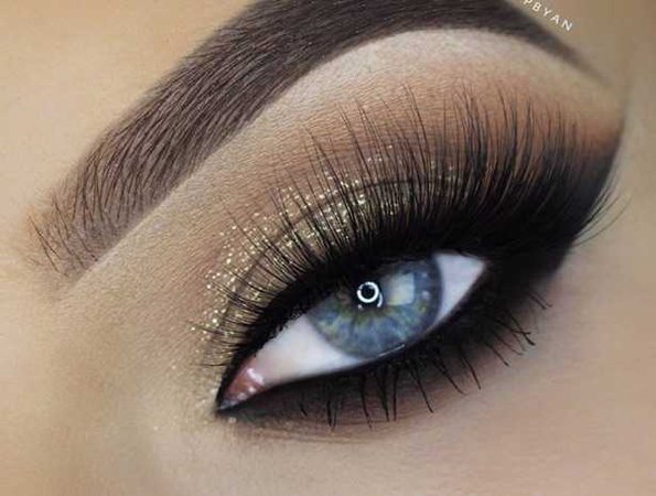 gold glitter eye makeup