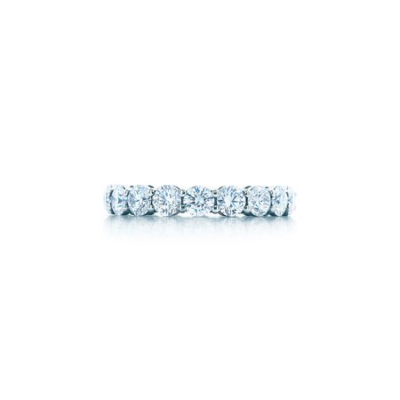 Tiffany Embrace® Platinum and Diamond Band Ring | Tiffany & Co.